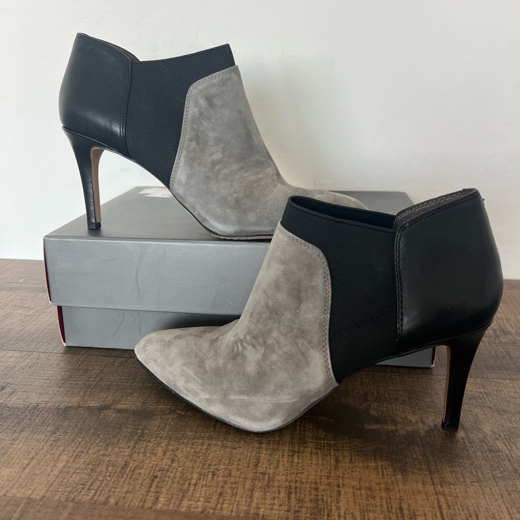 Vince Camuto Ankle Booties Sz. 9